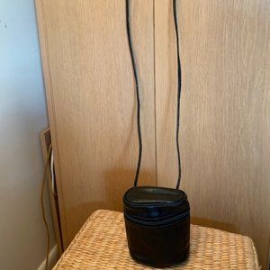 Il Bisonte cross body oval mini purse